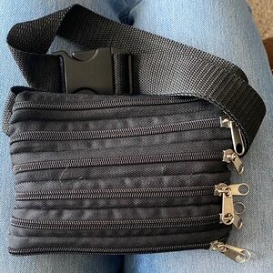 Black Multi-Zip womans waist Bag